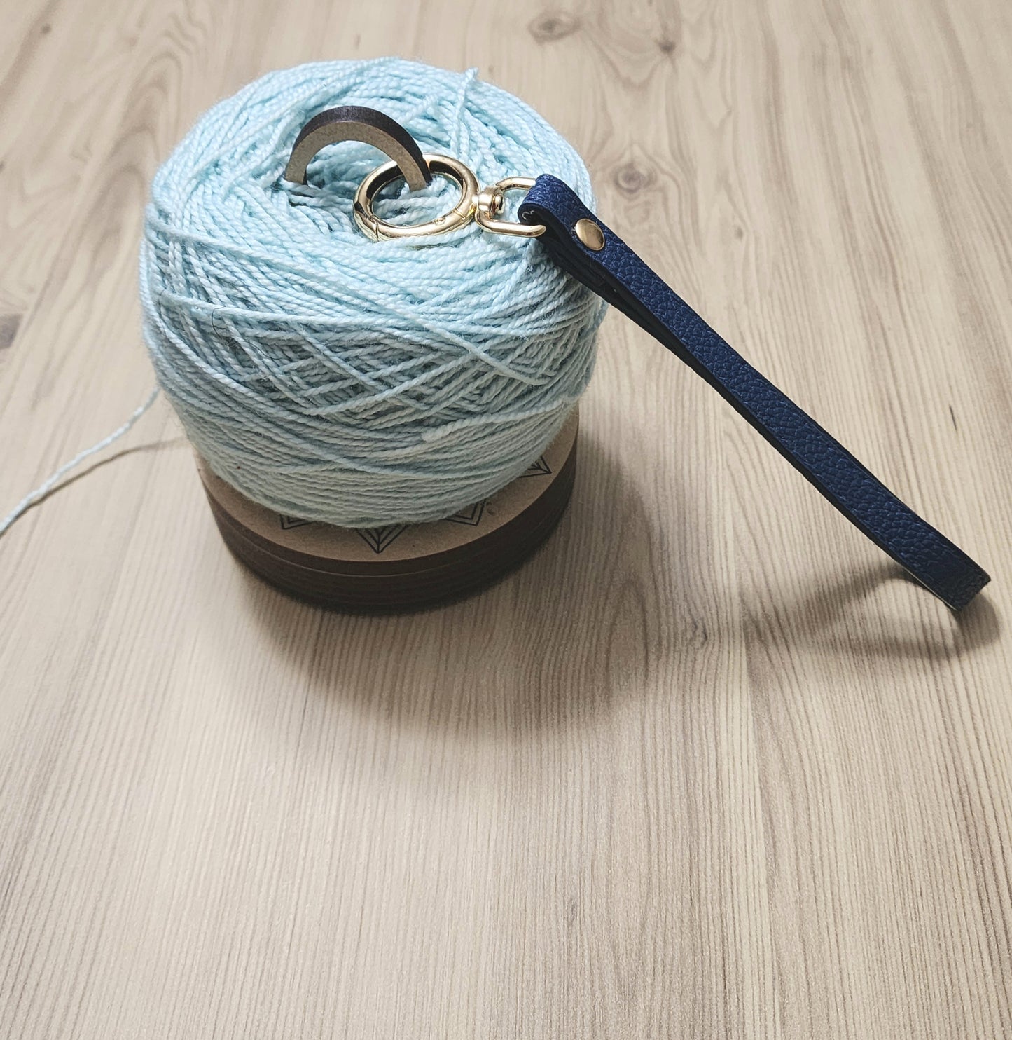 Twice Sheared Sheep Yarn to Go Carousel