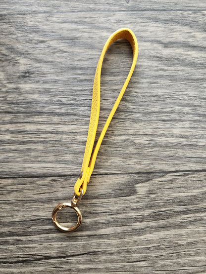 1 Wide Ring Wrist Strap | Yarn To Go Carousel | Project Bag - Mustard Yellow