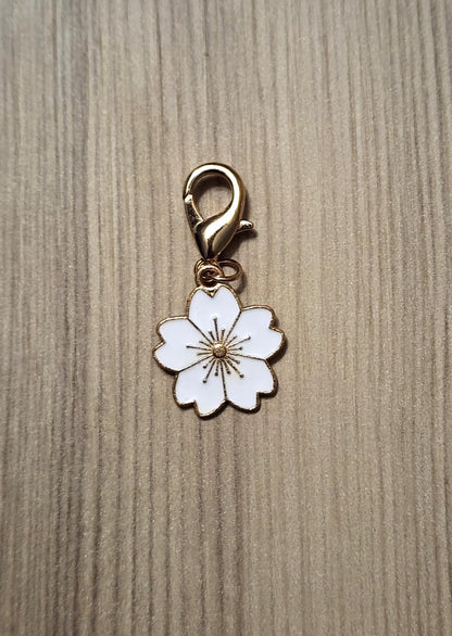 5 Sunflower Stitch Markers for Knitting and Crochet Projects