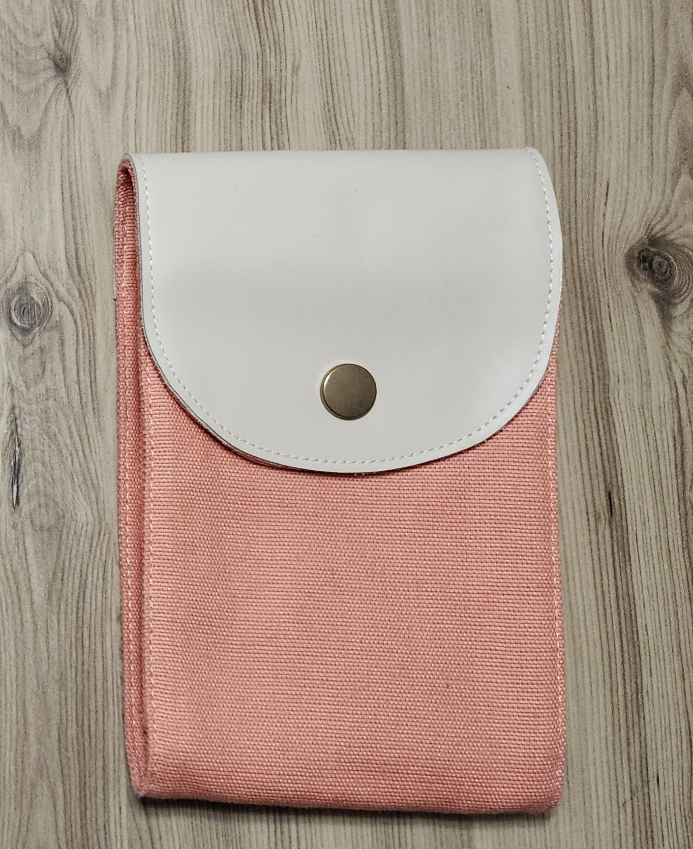 Plystre Needle Cable Case Holder