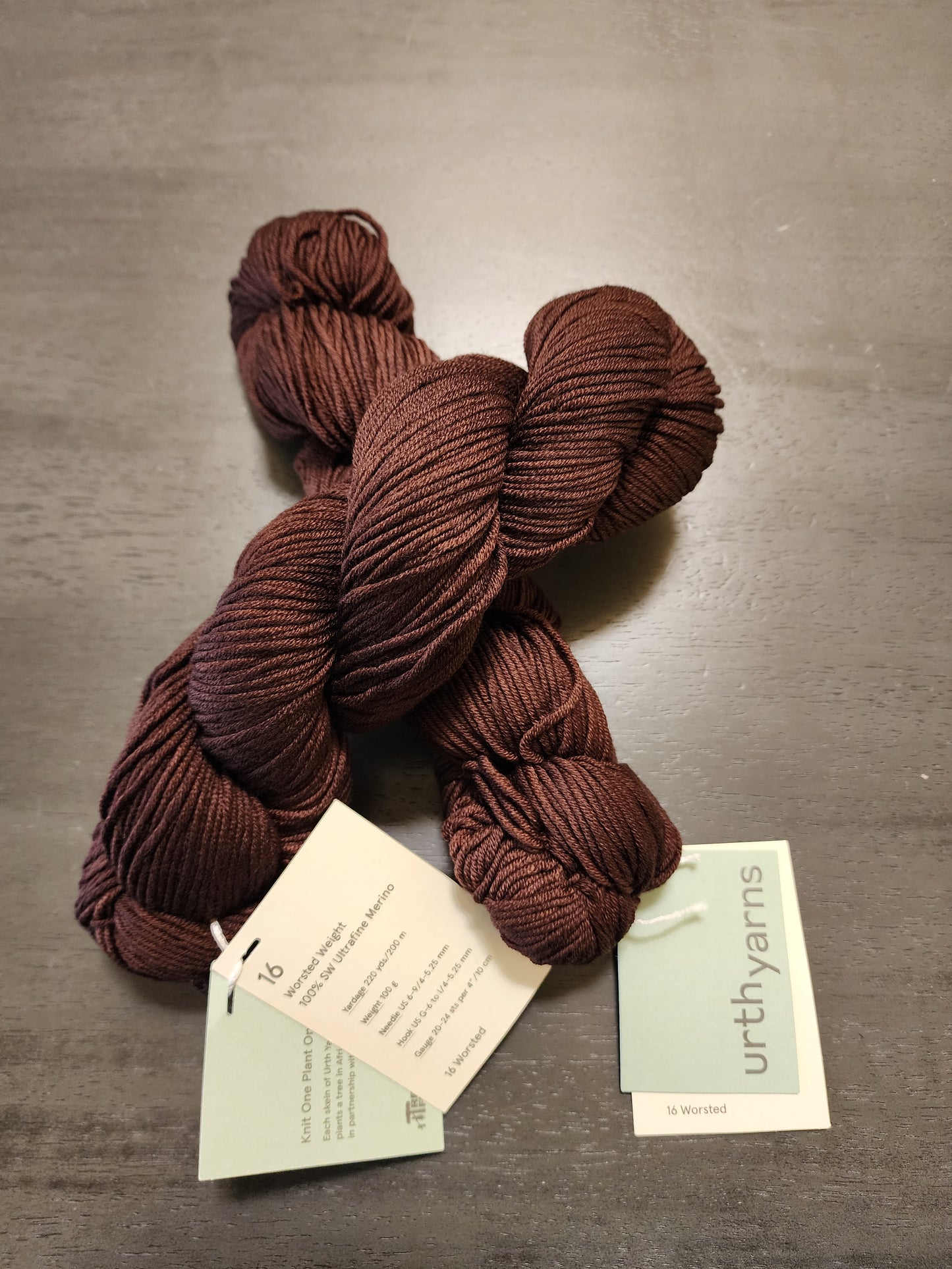 Urth Yarns- Worsted 16