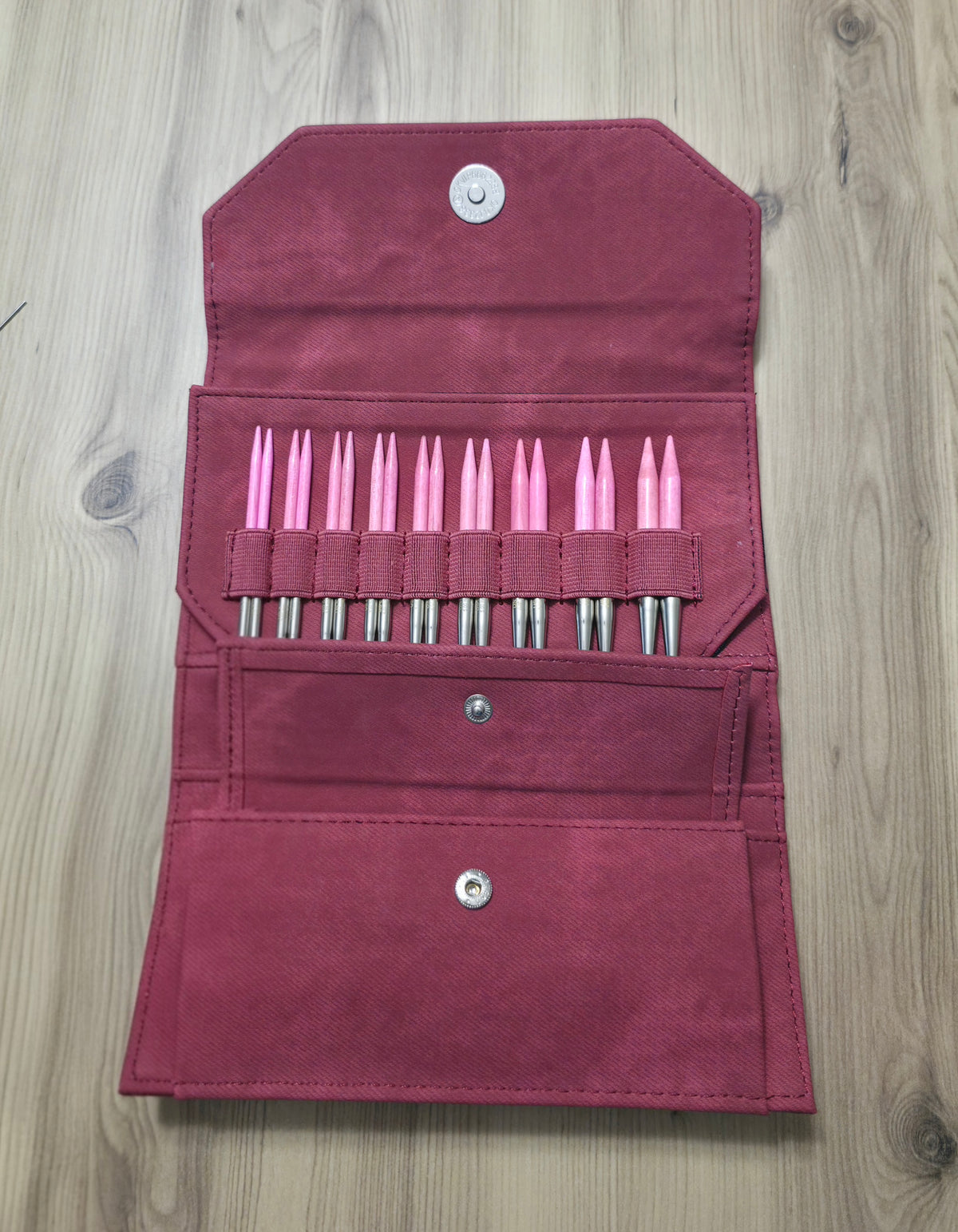 Lykke Blush 3.5" Interchangeable Circular Needle Set, Crimson Denim Case