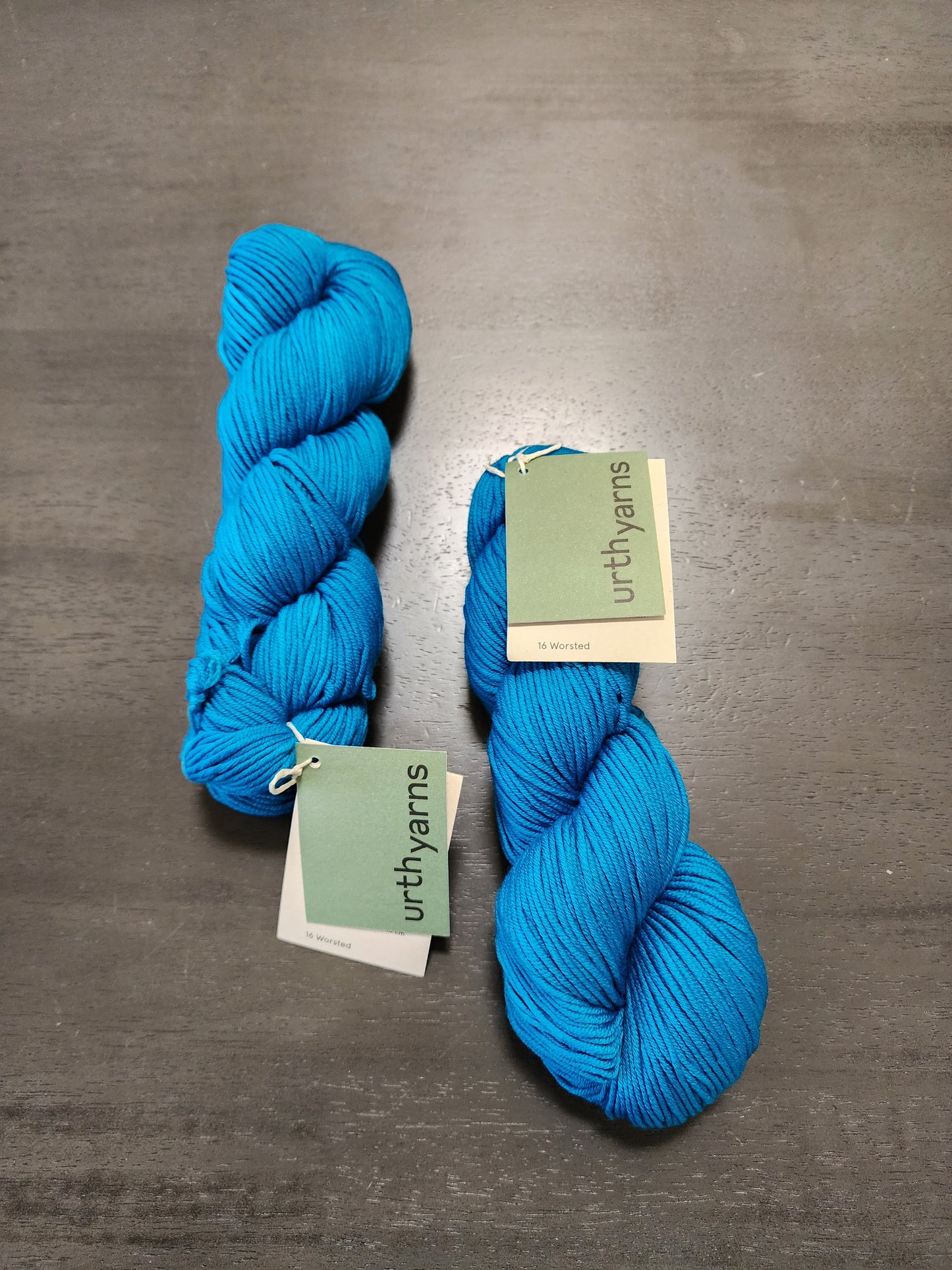 Urth Yarns- Worsted 16