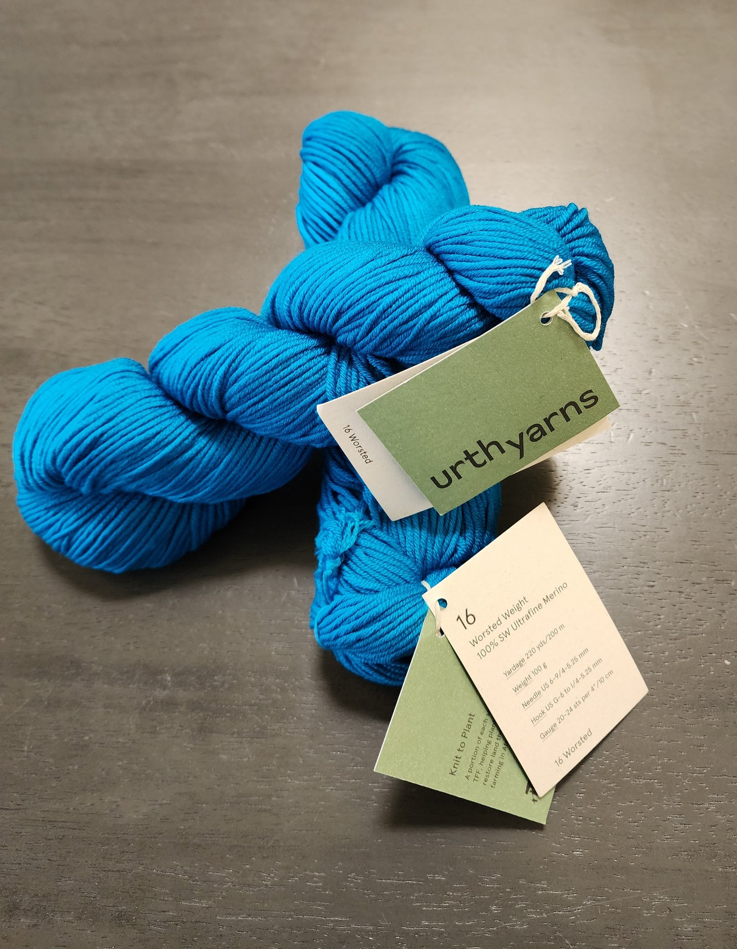 Urth Yarns- Worsted 16